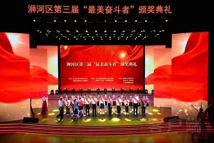 从徐英子到《黑土无言》陈小明，她换角如换脸，难怪网友认不出